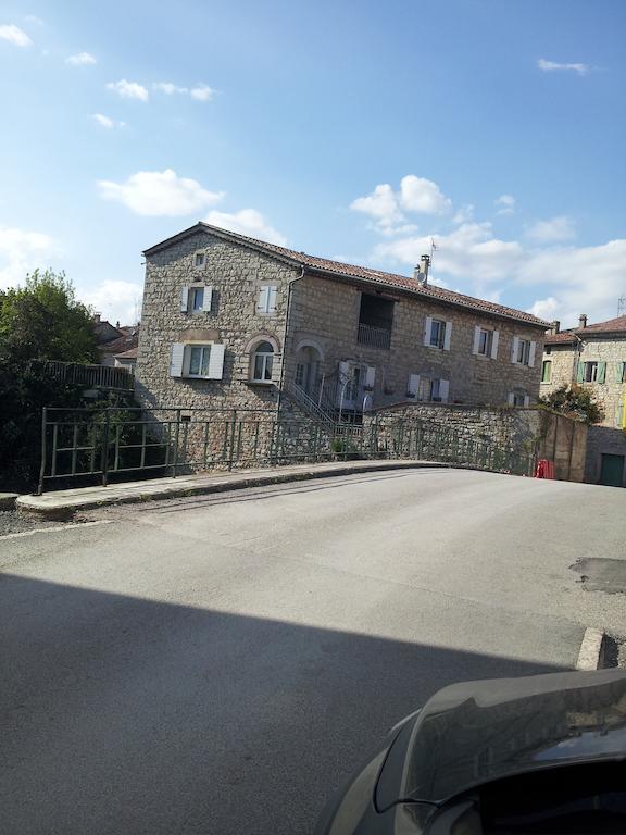 La Mais'Ange Berrias-et-Casteljau Exterior foto